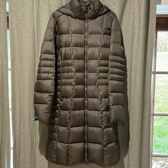 Metropolis Parka II - Picture 1 of 9